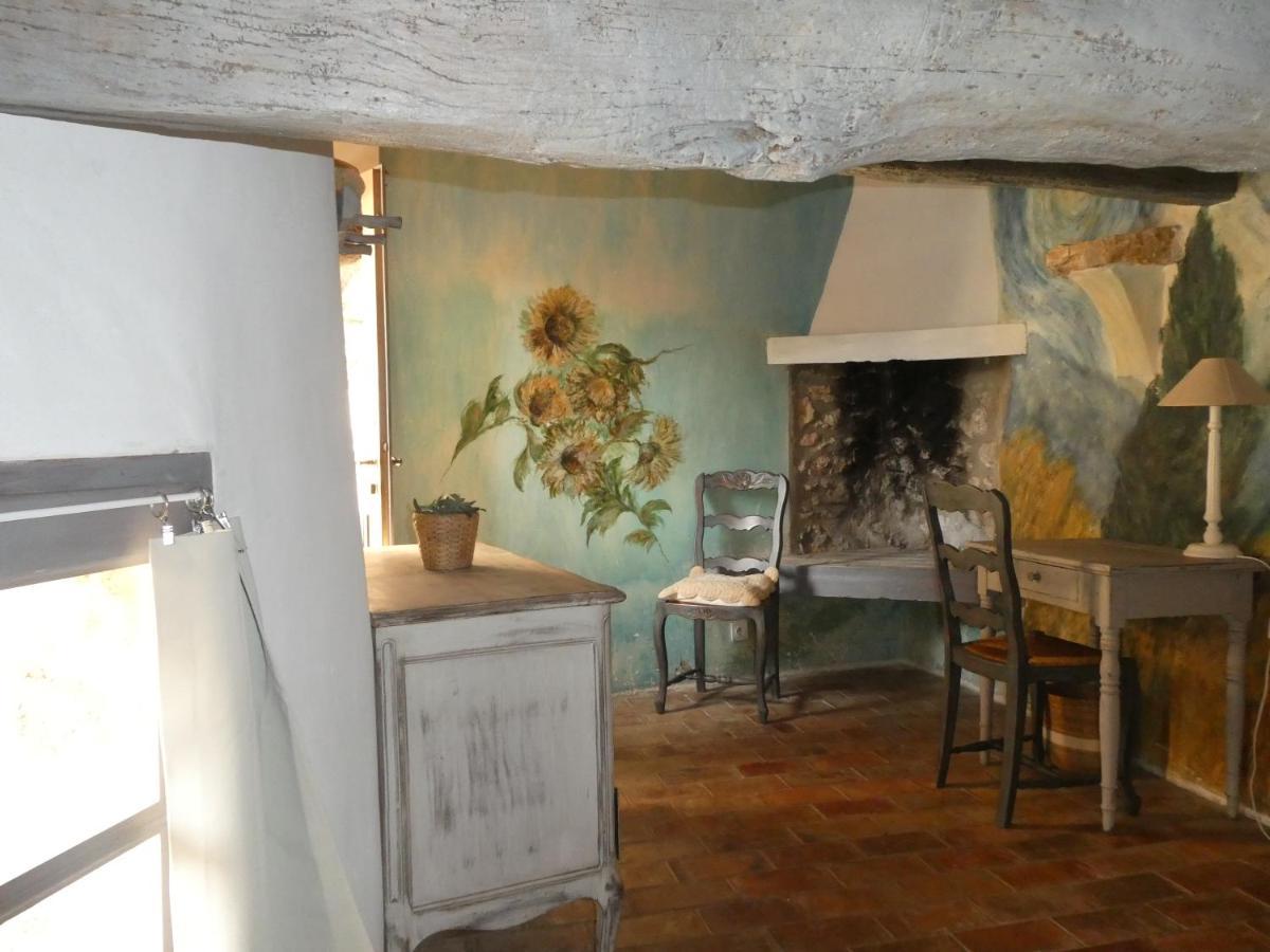 Le Jas Des Aiguiers Hotel Saint-Saturnin-d'Apt Ngoại thất bức ảnh