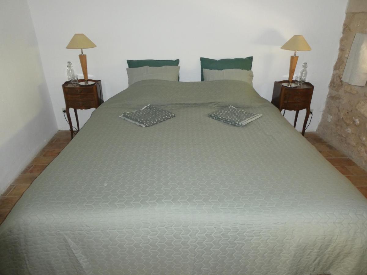 Le Jas Des Aiguiers Hotel Saint-Saturnin-d'Apt Ngoại thất bức ảnh
