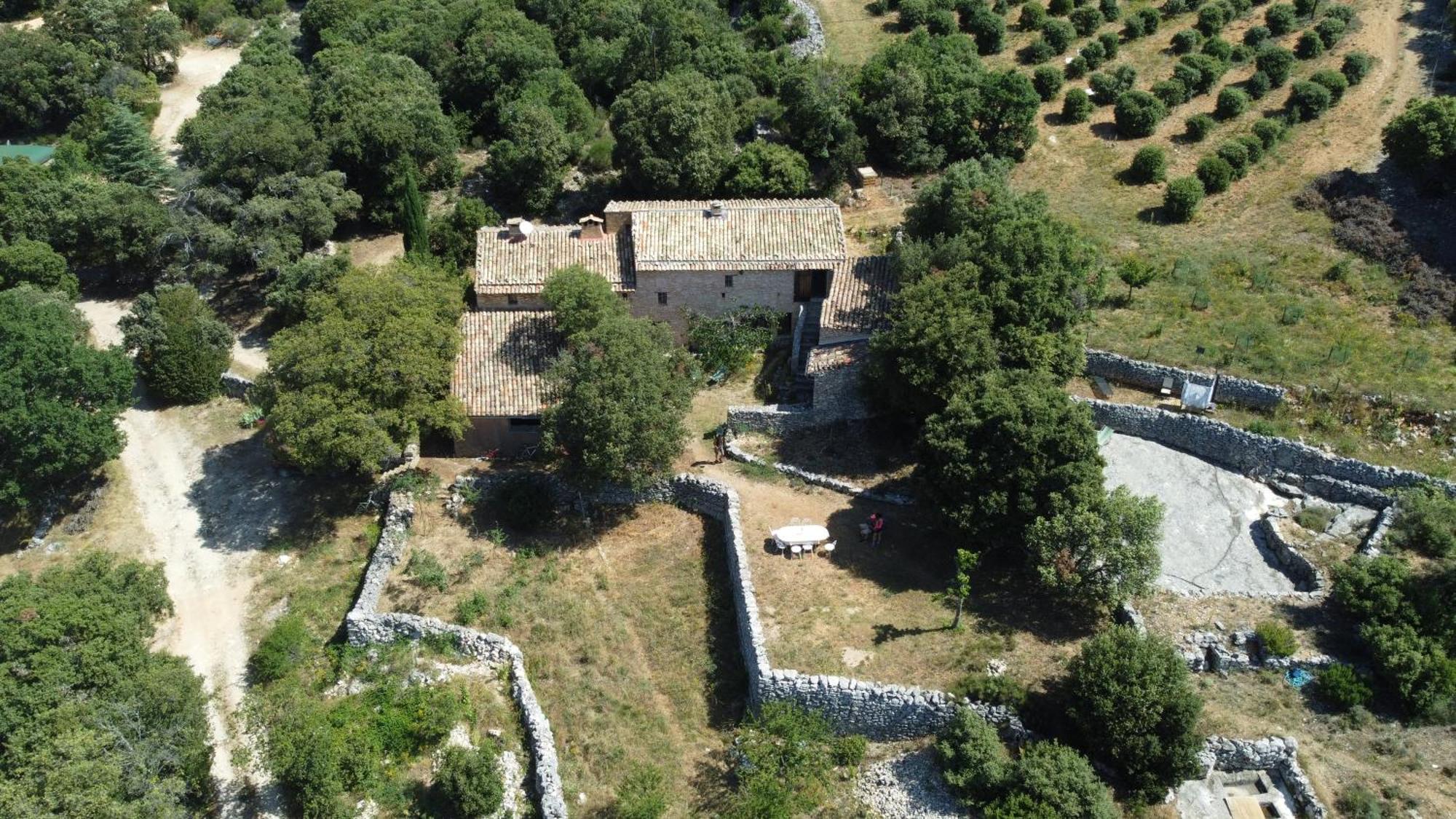 Le Jas Des Aiguiers Hotel Saint-Saturnin-d'Apt Ngoại thất bức ảnh